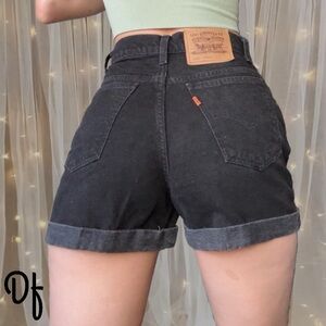 VTG 954 Orange Tag Levis Black High-Waist Denim Shorts Size 6 Waist